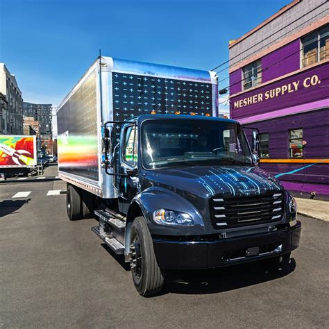 freightliner electric truck price